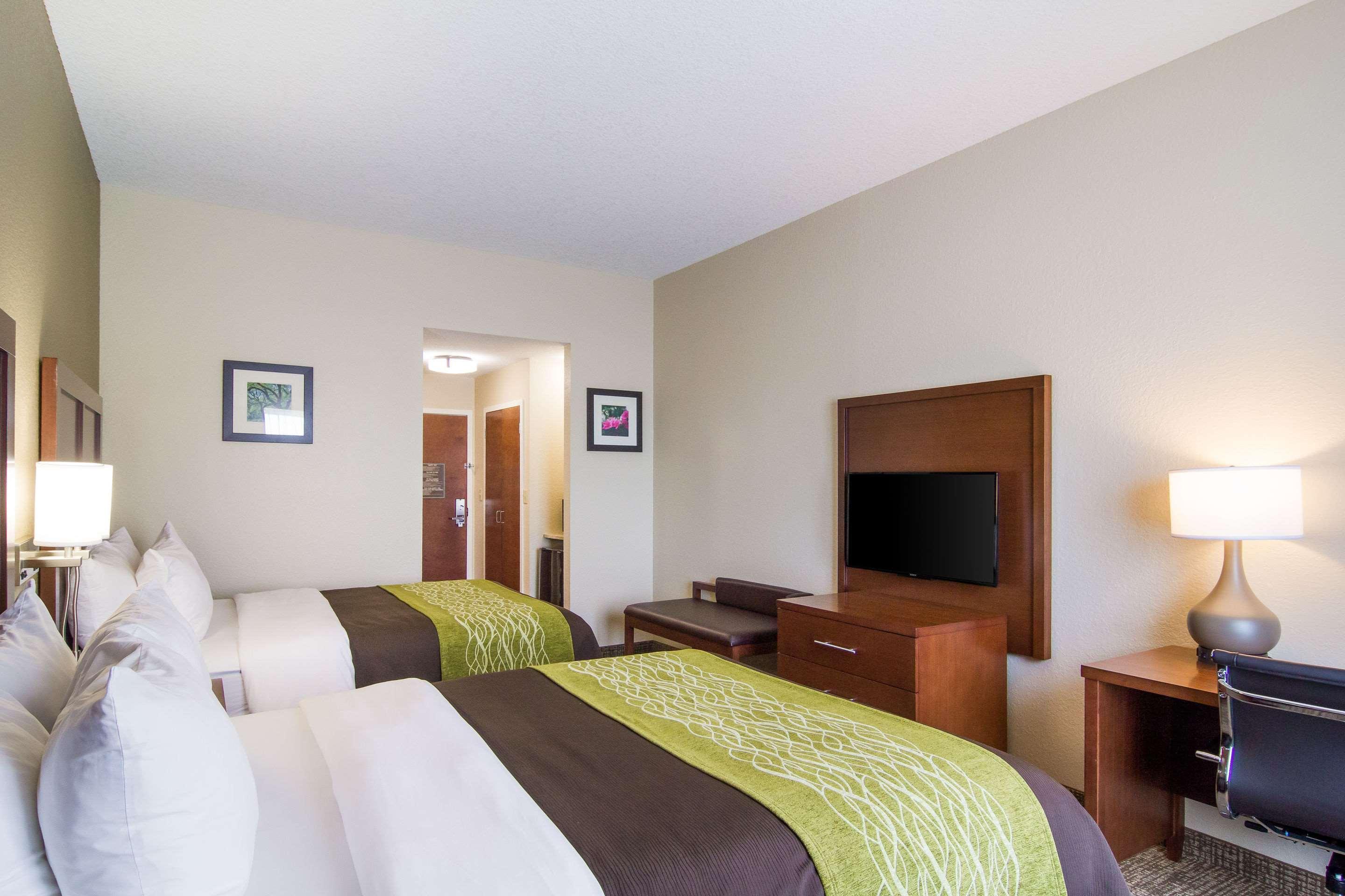 Comfort Inn Blackshear Hwy 84 Exterior photo