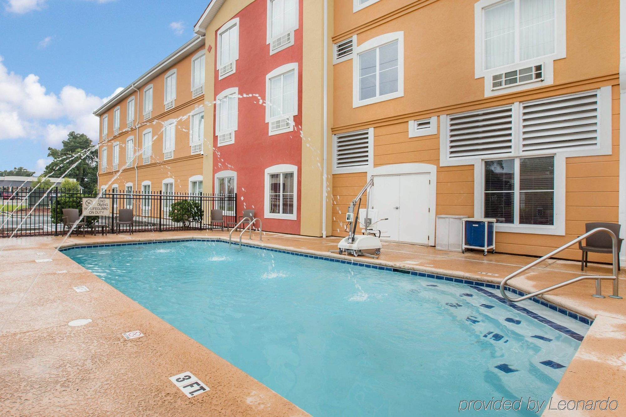 Comfort Inn Blackshear Hwy 84 Exterior photo